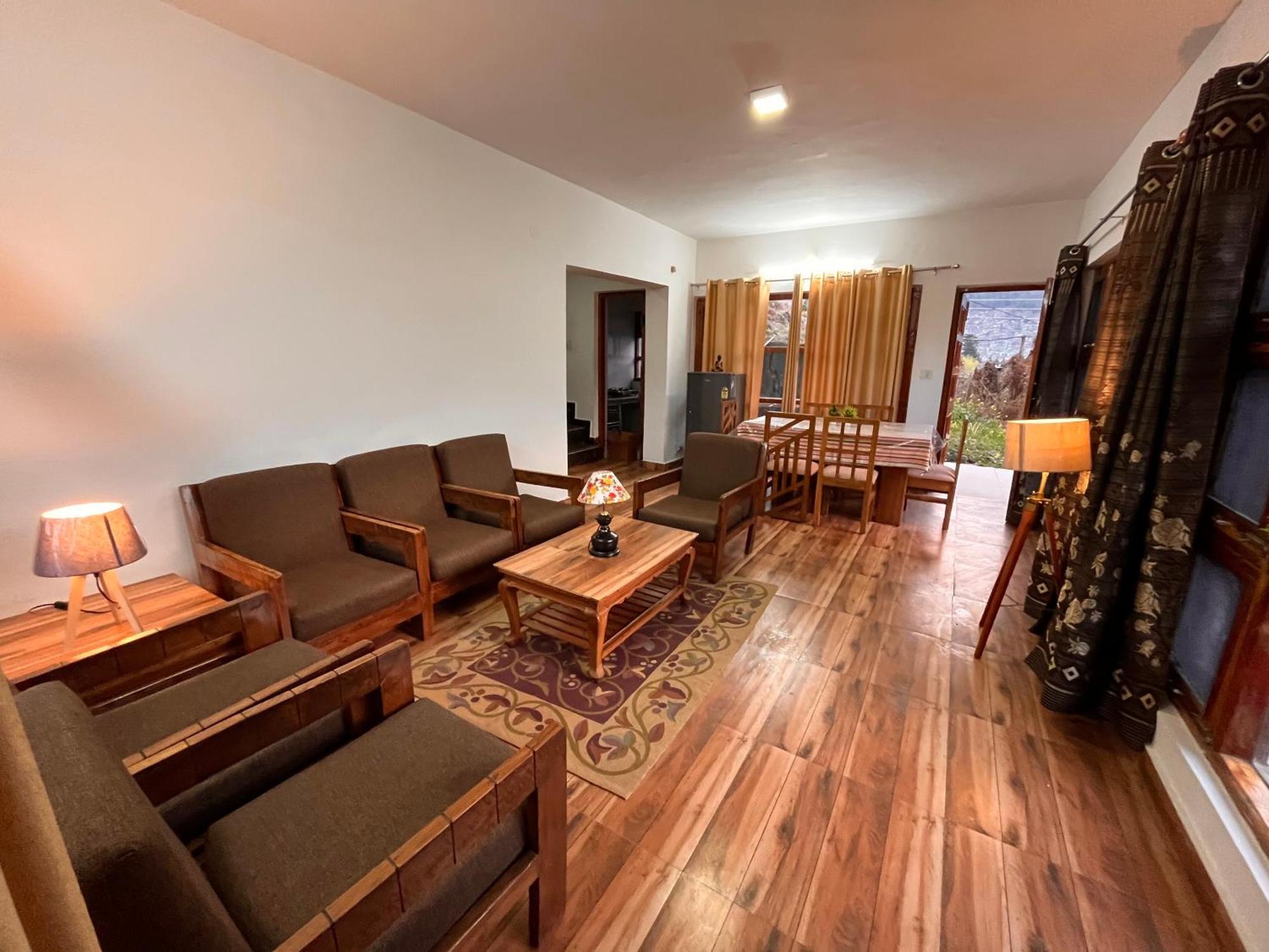 Himalayan River Mountain View 2 Bedrooms Cottage, Manali ภายนอก รูปภาพ