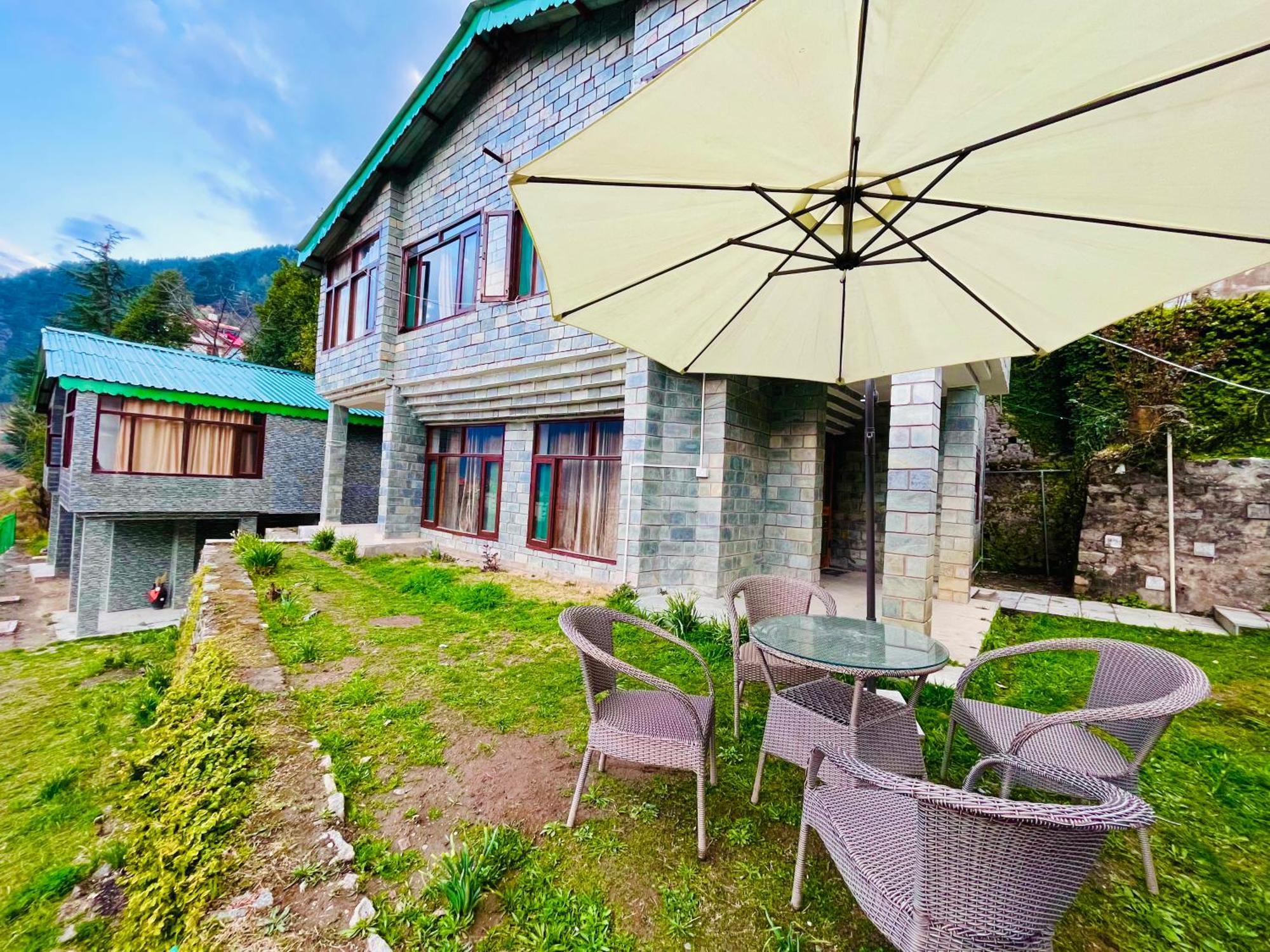 Himalayan River Mountain View 2 Bedrooms Cottage, Manali ภายนอก รูปภาพ