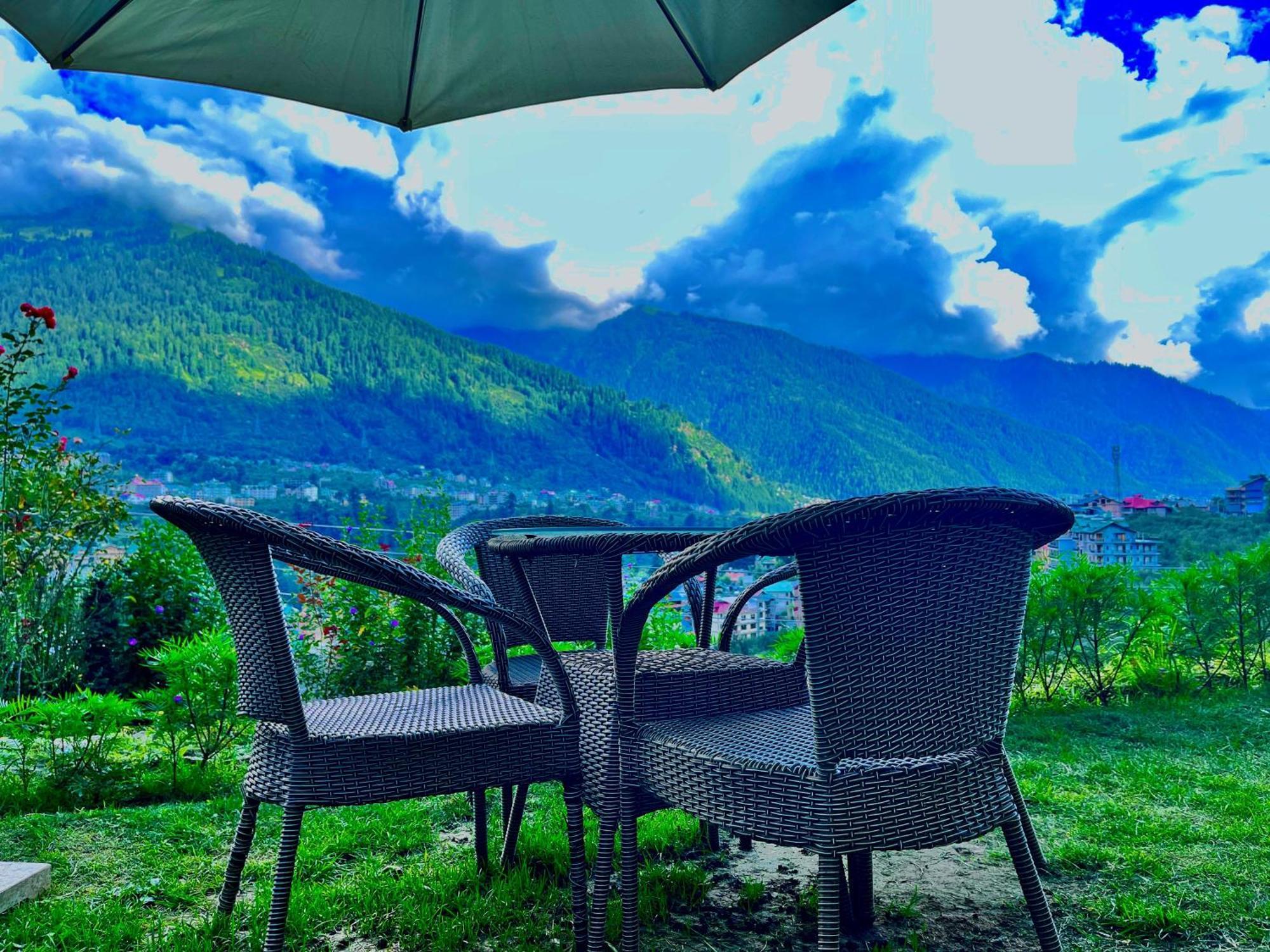 Himalayan River Mountain View 2 Bedrooms Cottage, Manali ภายนอก รูปภาพ