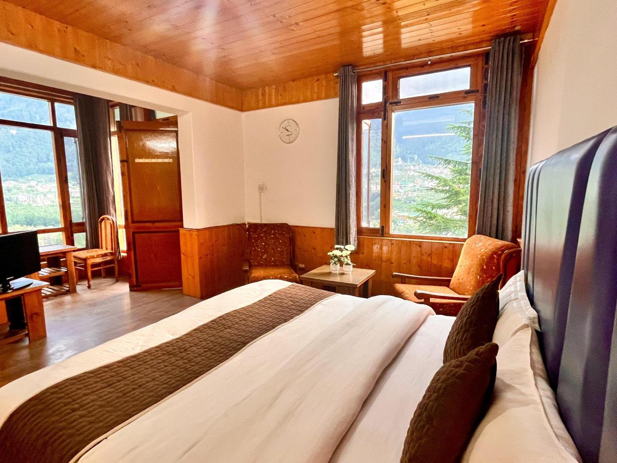 Himalayan River Mountain View 2 Bedrooms Cottage, Manali ภายนอก รูปภาพ